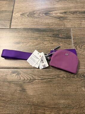 Lululemon Dual Pouch Wrislet. CGPU/MYSC. NWT